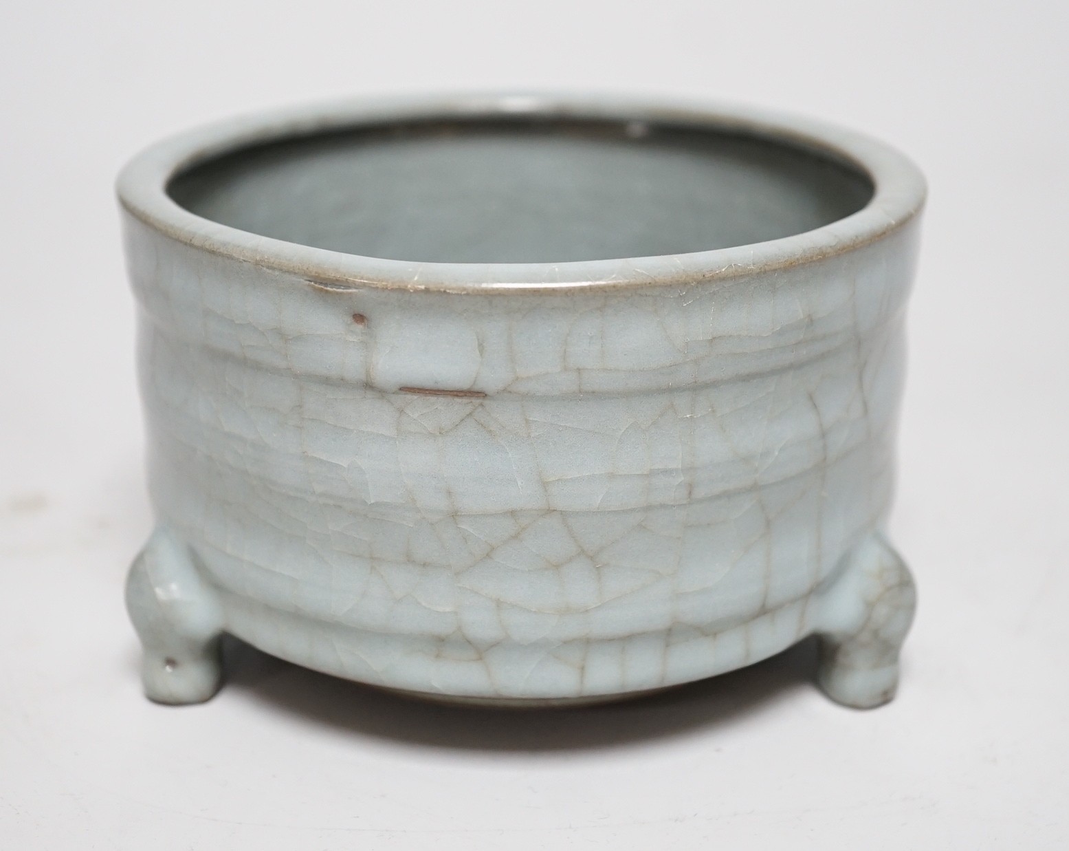 A Chinese Guan type cylindrical censer, diameter 13cm